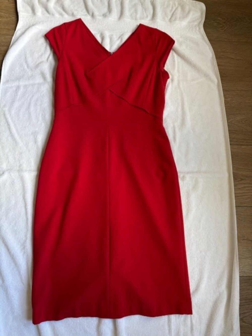 Classiques Entier by Nordstrom Red Sculpted Bodice Sheath Dress Size 10
